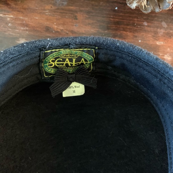 Scala cap - Picture 4 of 4